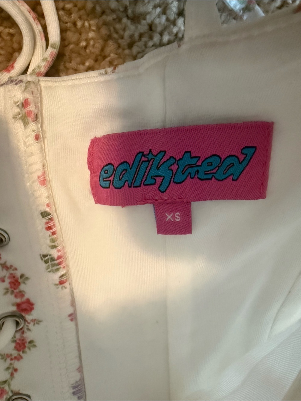 Edikted floral corset top - Picture 3 of 3